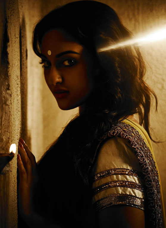 Sonakshi Sinha Latest Hot Photoshoot for Notch Magazine, Sonakshi Sinha Looks Stunning Hot Photos