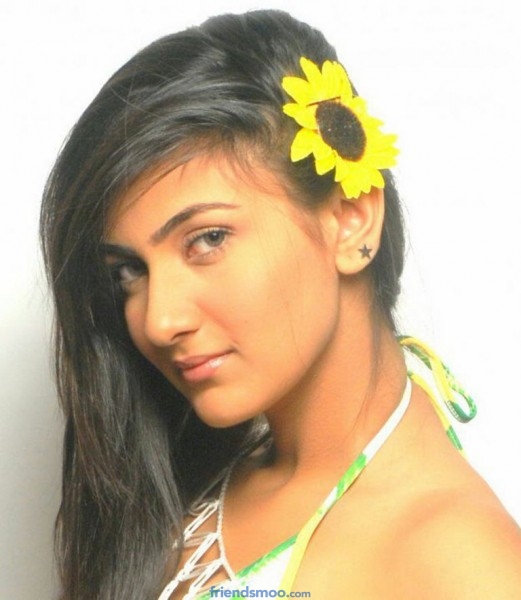 Neelam Upadhyay Photo Collection in Different Location - Friendsmoo