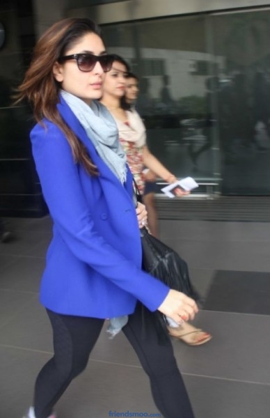 Kareena Kapoor Latest Snaps at Air Port in Blue Dress