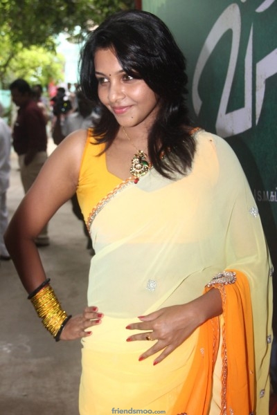 Saranya Nag Kollywood Actress Latest Photos in Yellow Saree