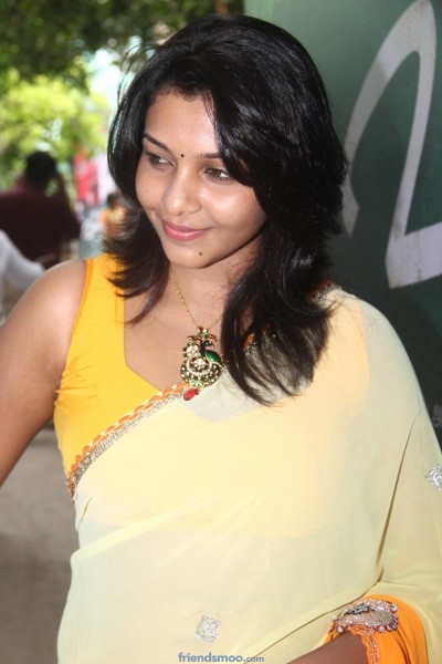 Saranya Nag Kollywood Actress Latest Photos in Yellow Saree