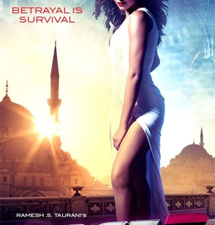 Race 2 Movie Review – Friendsmoo Rating 3/5