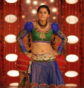 Taapsee Latest Mixed Photos-Friendsmoo