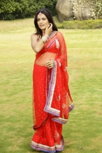 juhi Latest Photos in Red Saree - Kollywood - Friendsmoo