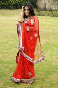 juhi Latest Photos in Red Saree - Kollywood - Friendsmoo